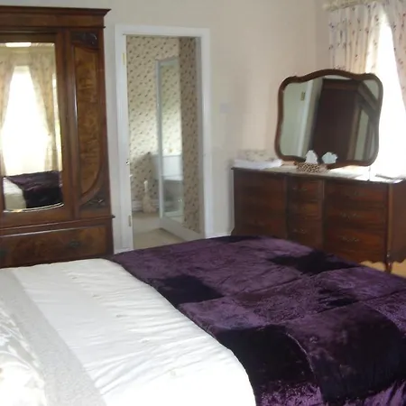 Teltown Country House B&B 4*